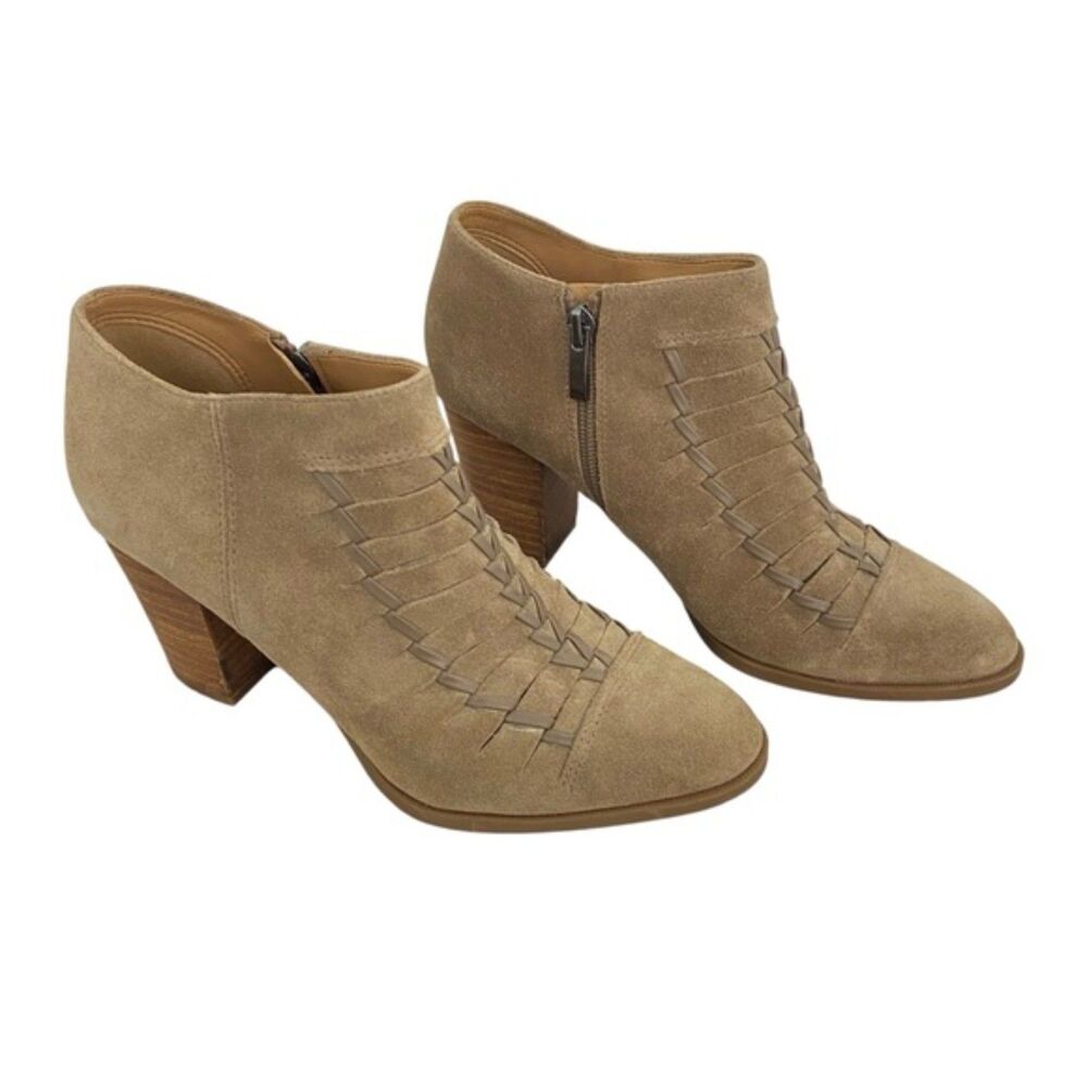 Franco Sarto Dimona Almond Toe Chunky Heel Leather Chic Ankle Boots Size 7